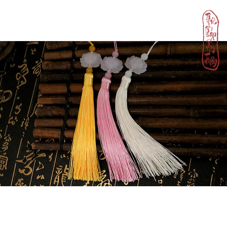 Tua rua ngọc bội hoa sen cổ trang - Hình ảnh 3
