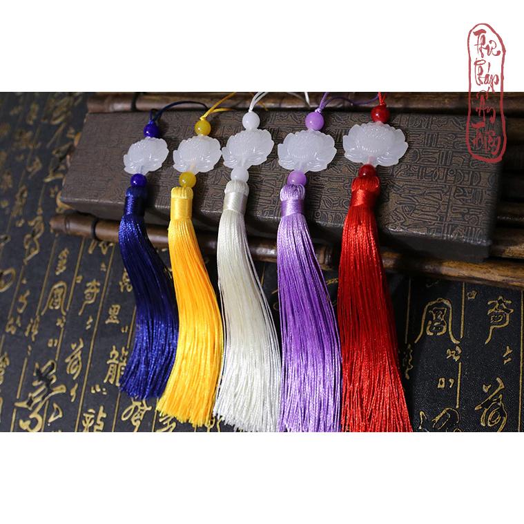 Tua rua ngọc bội hoa sen cổ trang - Hình ảnh 4