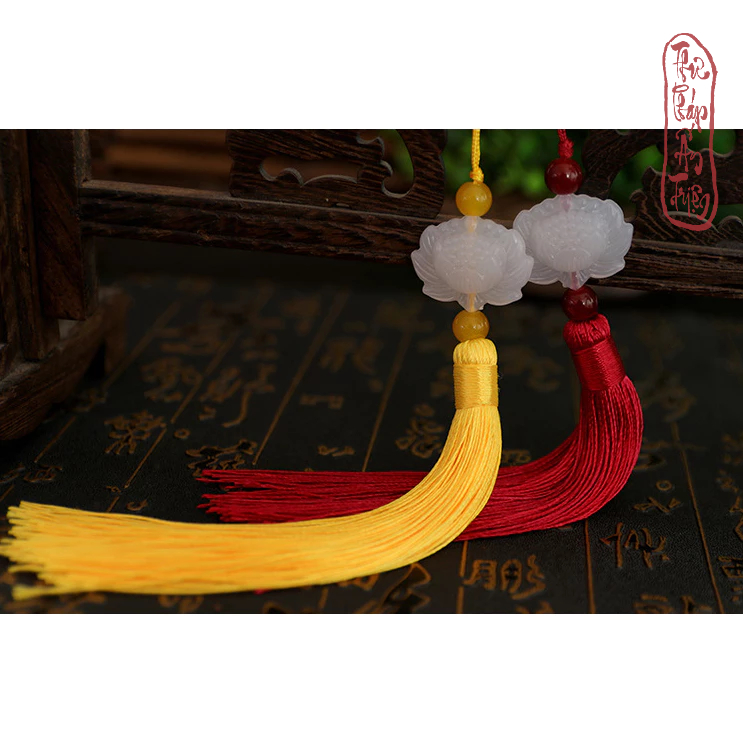 Tua rua ngọc bội hoa sen cổ trang - Hình ảnh 2